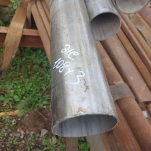 Купить трубу электросварную нержавейку 108х3 ст.12Х18Н10Т в Екатеринбурге